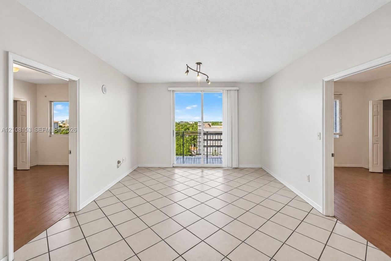 3500 Coral Way , Unit 1110, Miami, FL 33145 Photo