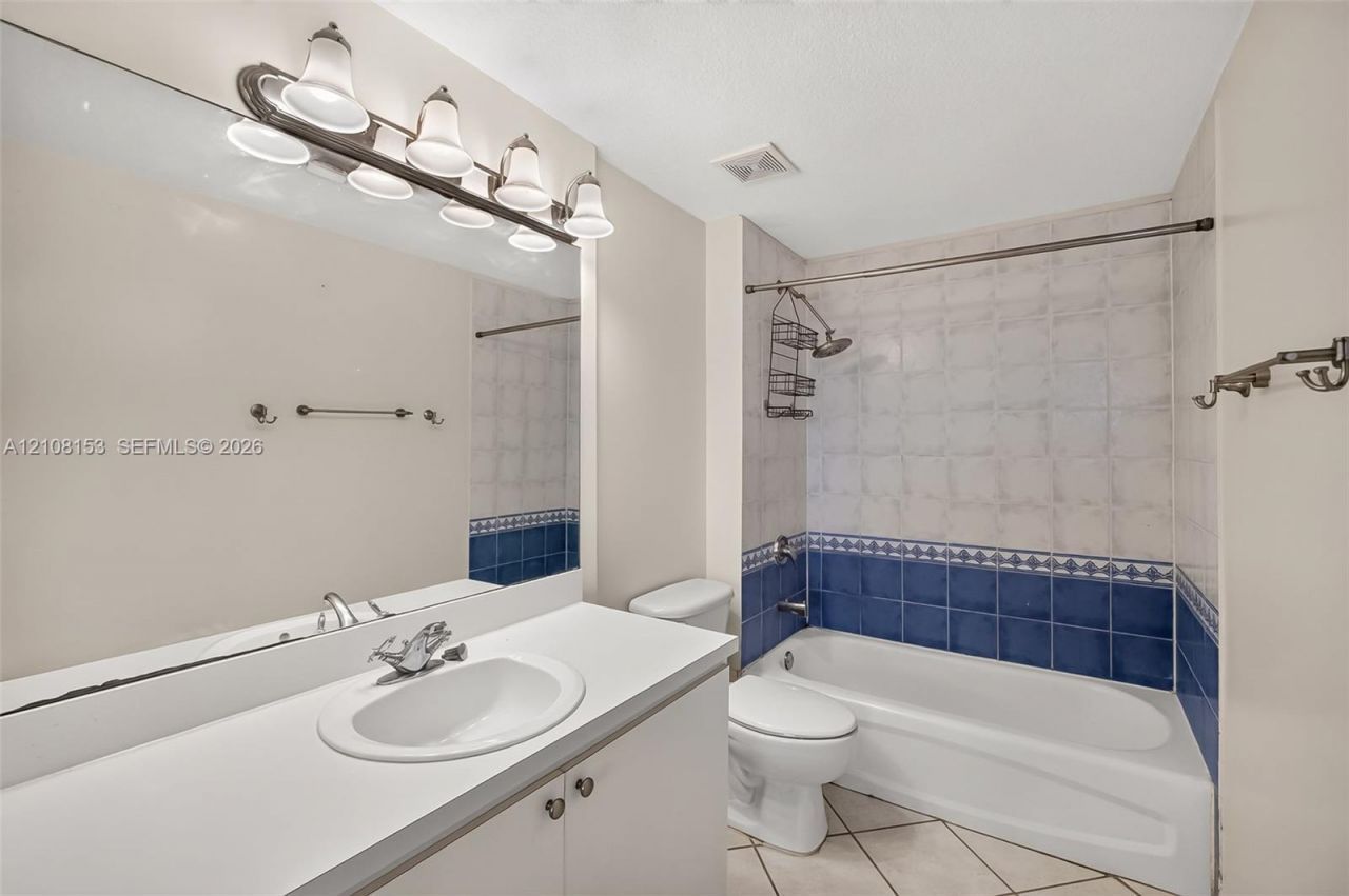 3500 Coral Way , Unit 1110, Miami, FL 33145 Photo