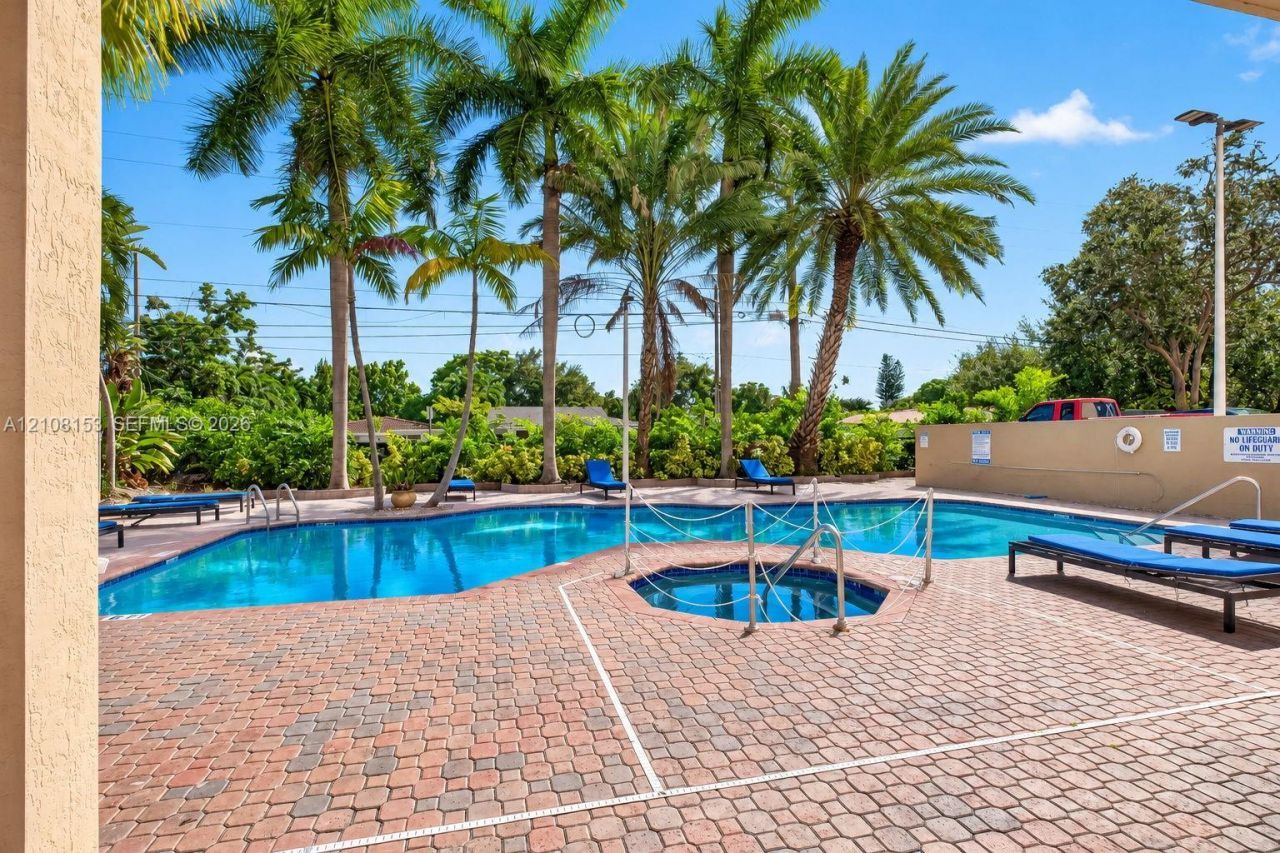 3500 Coral Way , Unit 1110, Miami, FL 33145 Photo