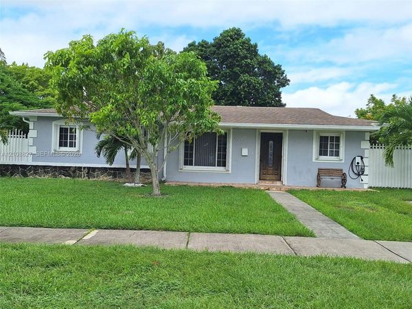 15261 SW 102nd Ct , Miami, FL 33157