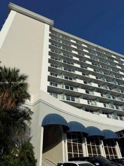19201 Collins Ave , Unit 348, Sunny Isles Beach, FL 33160 Photo