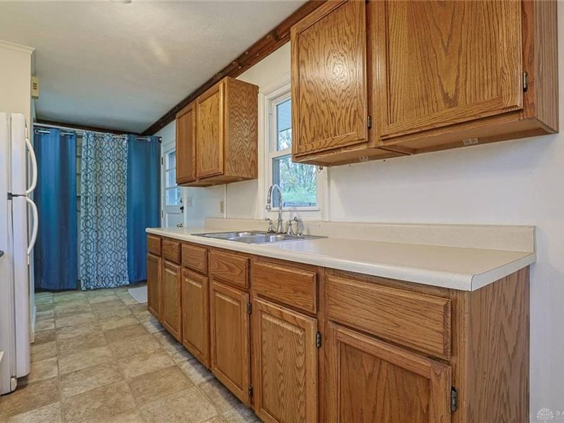 2112 Colton Drive, Kettering, OH 45420 Photo 4