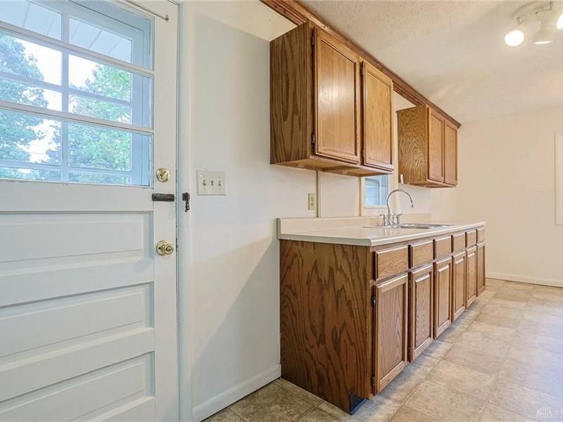 2112 Colton Drive, Kettering, OH 45420 Photo 7