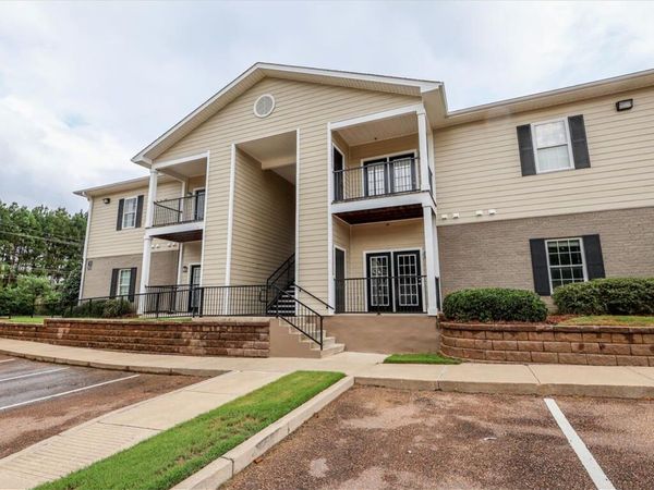 1021 Molly Barr Rd #23, Oxford, MS 38655