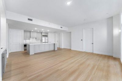 184 Lake Drive, Unit 4102, Palm Beach Shores, FL 33404 Photo