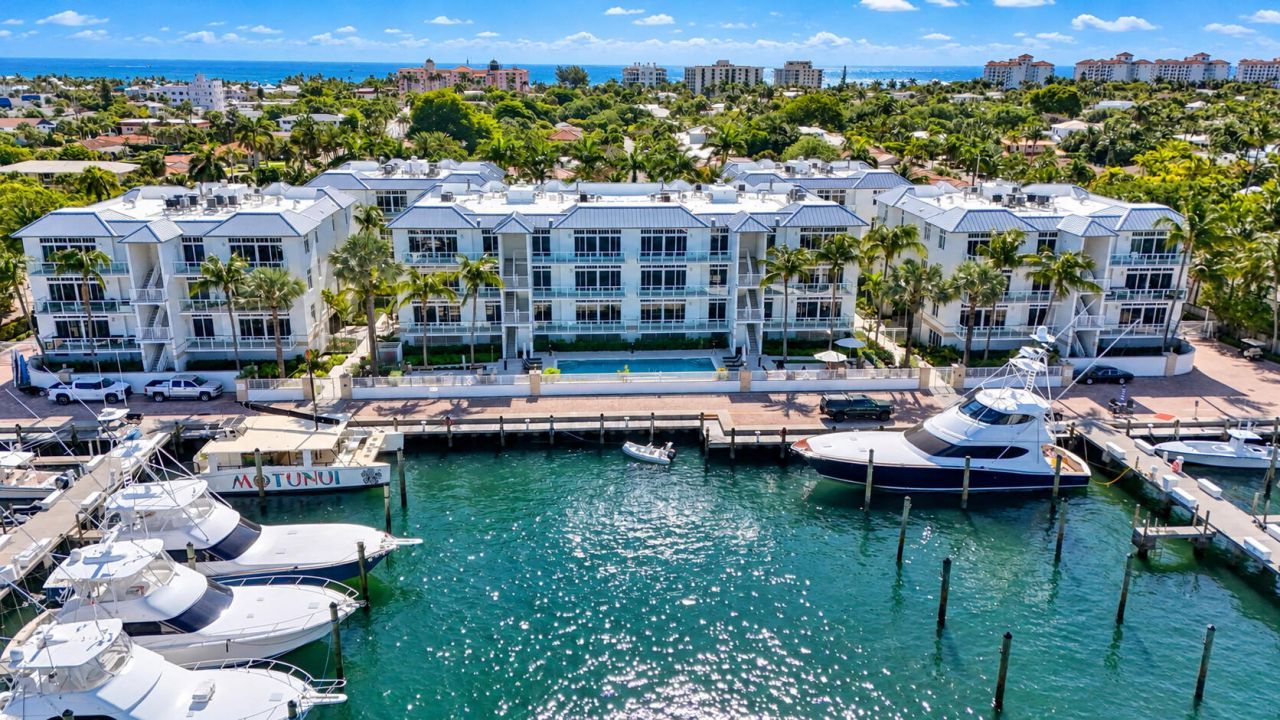 184 Lake Drive, Unit 4102, Palm Beach Shores, FL 33404 Photo