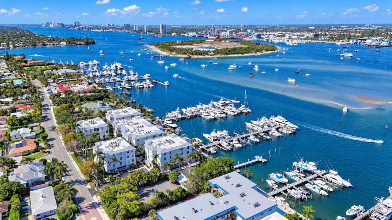 184 Lake Drive, Unit 4102, Palm Beach Shores, FL 33404 Photo