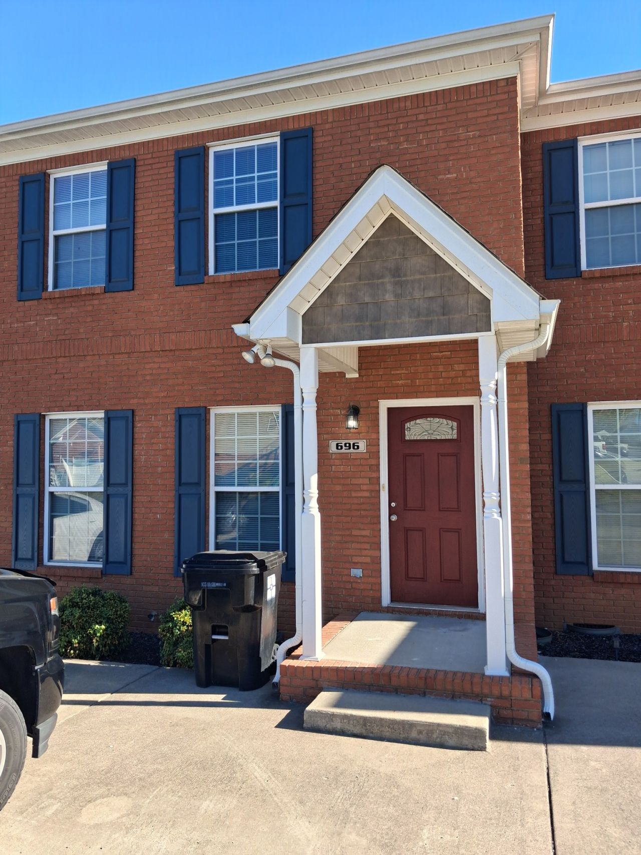 696 Pebble Stone Ct , Columbia, TN 38401 Main Photo