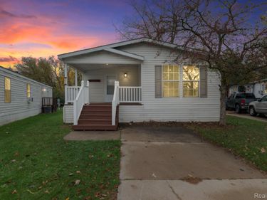 11810 Cascade Circle, Bruce Township, Mi 48065