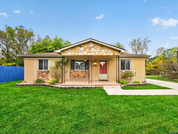 26402 Willow Cove, Woodhaven, Mi 48183