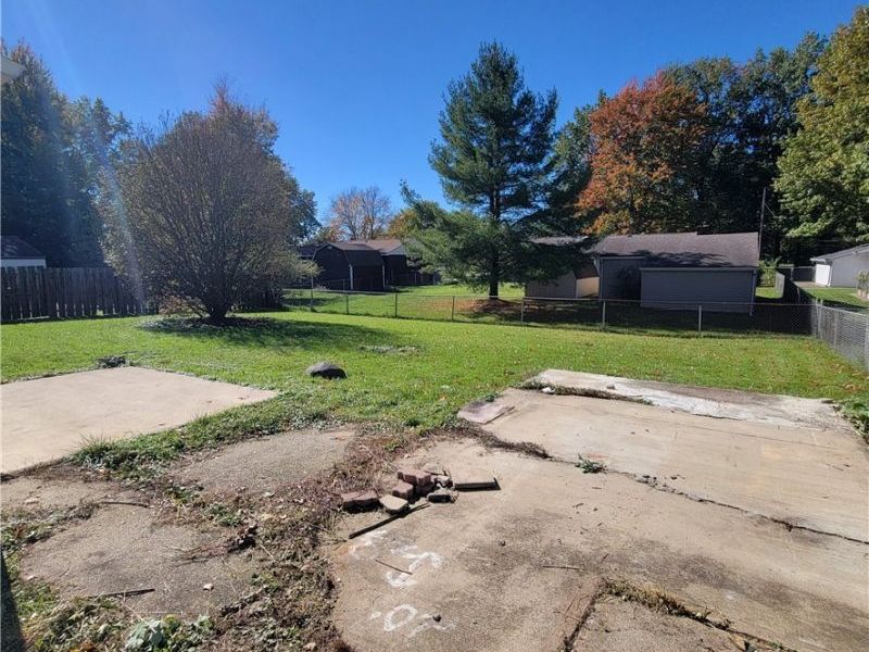 7366 Chennault Drive, North Ridgeville, OH 44039 Photo 3