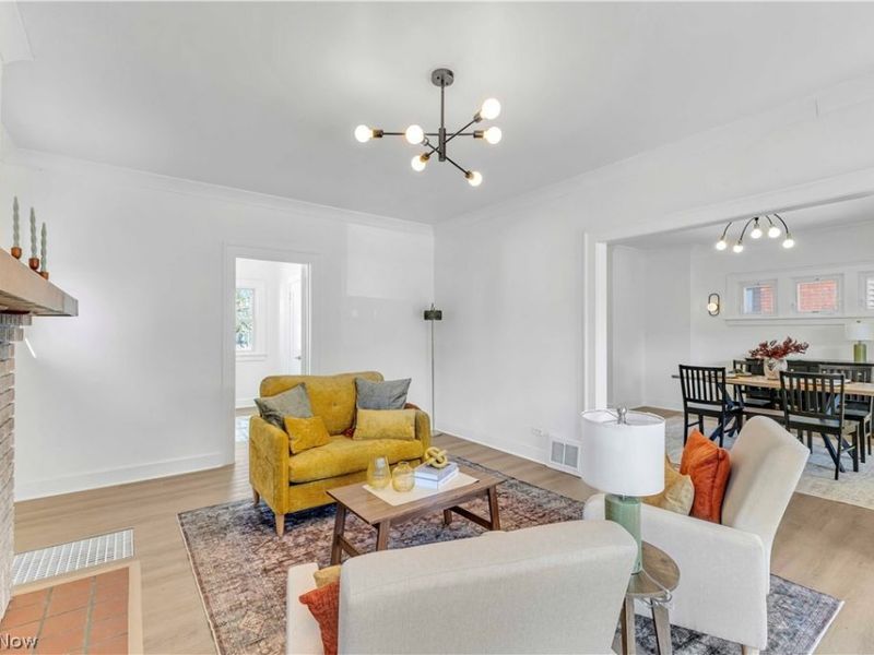 3289 Silsby Road, Cleveland Heights, OH 44118 Photo 6