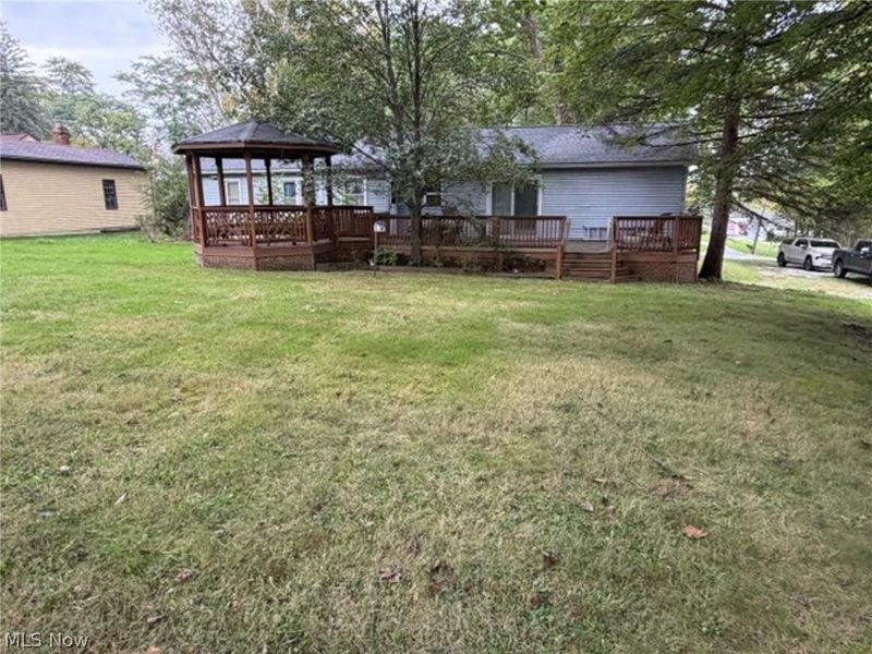 3452 Tee Drive , Akron, OH 44333 Photo 5