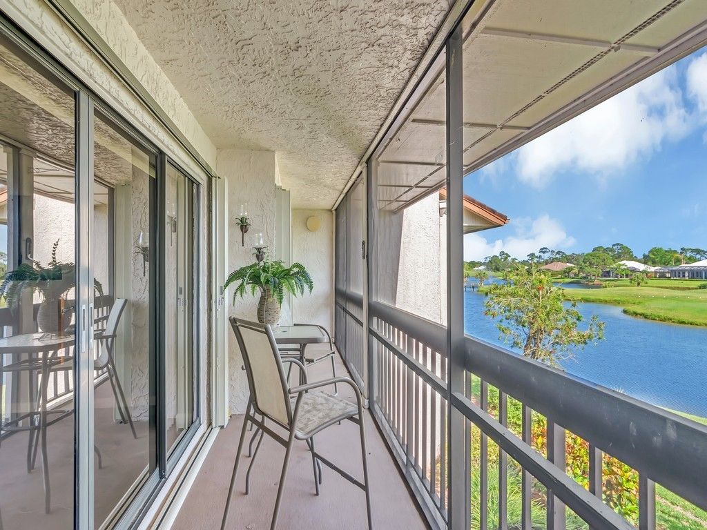 3200 Twin Lakes Terrace, Unit 202, Fort Pierce, FL 34951 Photo