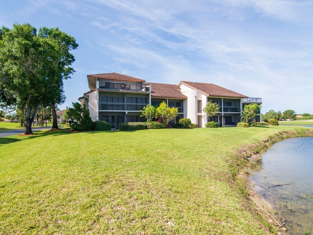 3200 Twin Lakes Terrace, Unit 202, Fort Pierce, FL 34951 Photo
