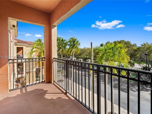 4704 SW 160th Ave, Unit 232, Miramar, FL 33027