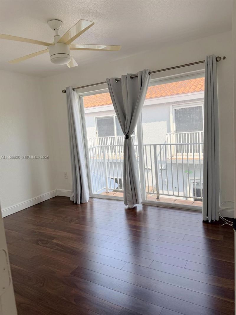 6570 SW 12th St , Unit 7-6570, West Miami, FL 33144 Photo