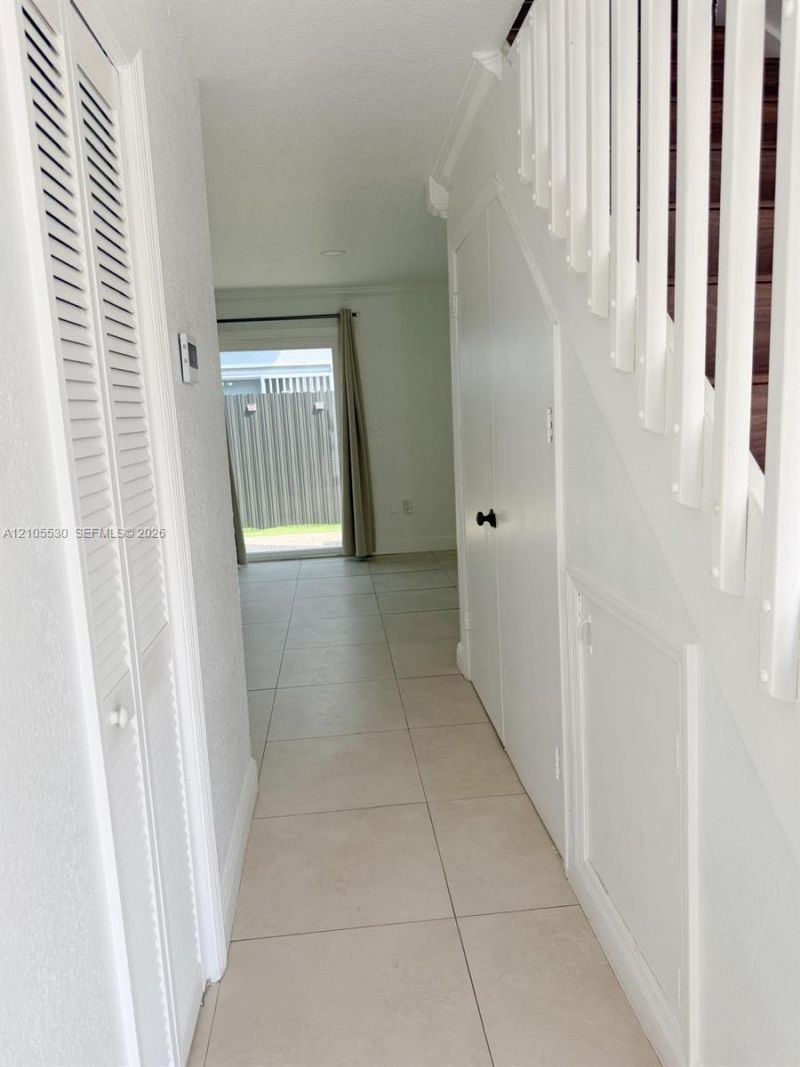 6570 SW 12th St , Unit 7-6570, West Miami, FL 33144 Photo