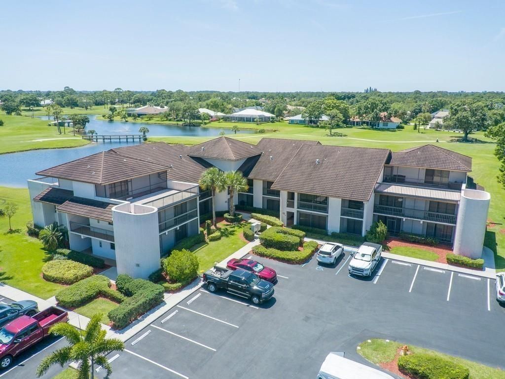 3200 Twin Lakes Terrace, Unit 202, Fort Pierce, FL 34951 Photo