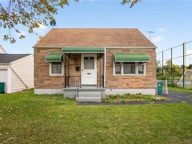 3 Review Place, Buffalo, NY 14207