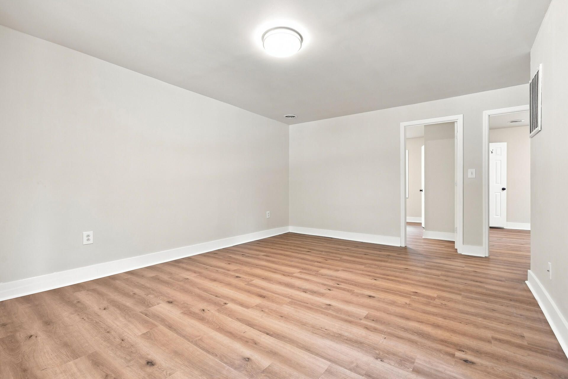 1605 Pineview Road Photo 15