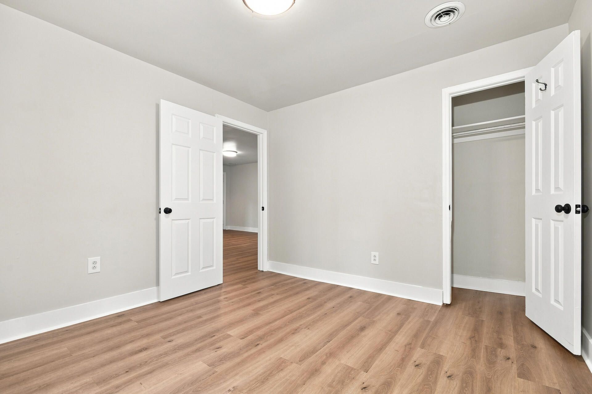 1605 Pineview Road Photo 17