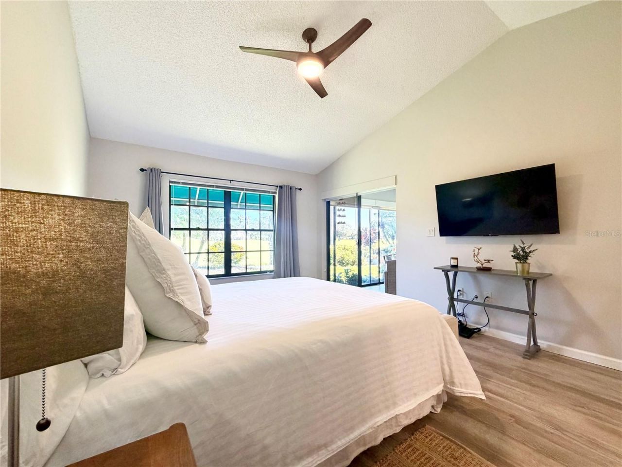 5847 Clubside Drive, Sarasota, FL 34243 Photo