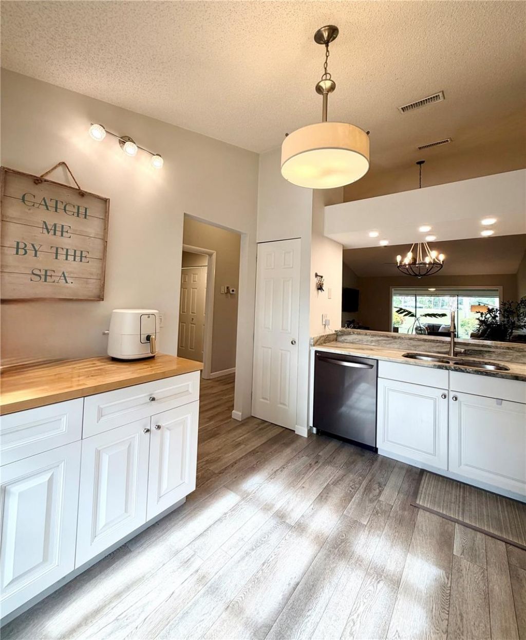 5847 Clubside Drive, Sarasota, FL 34243 Photo