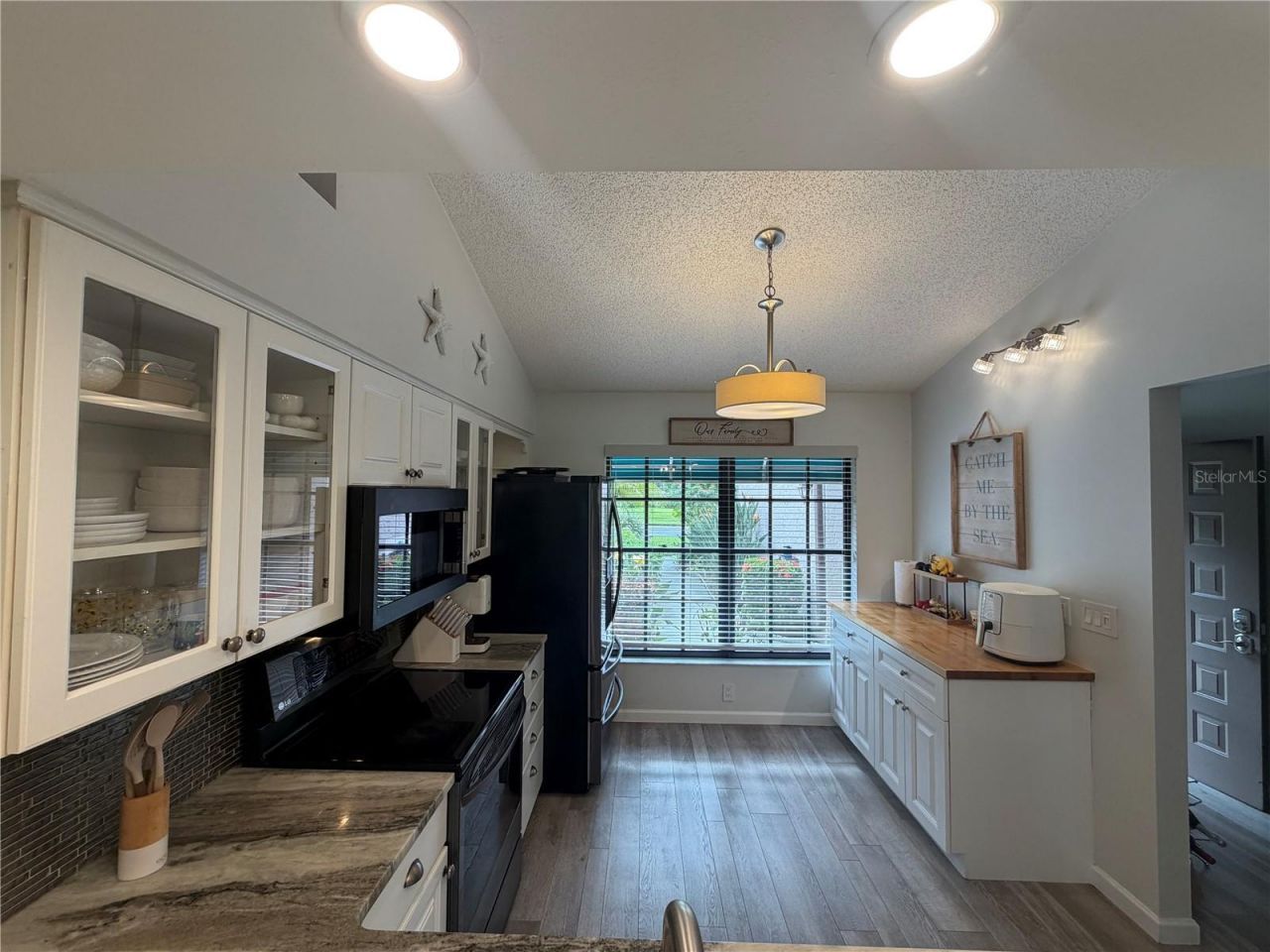 5847 Clubside Drive, Sarasota, FL 34243 Photo