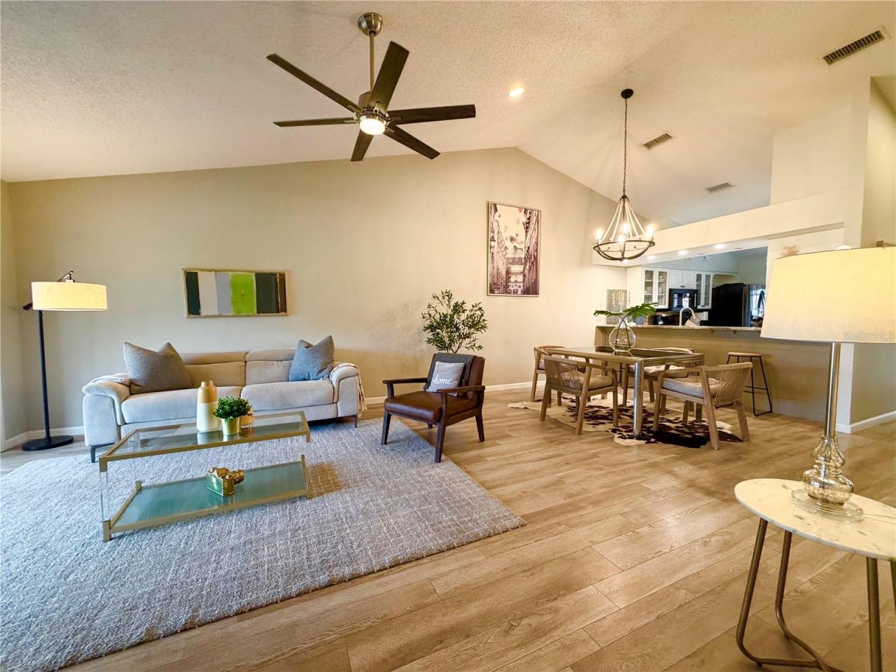 5847 Clubside Drive, Sarasota, FL 34243 Photo