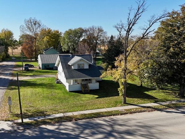 606 Minnesota Avenue , Wendell, MN 56590