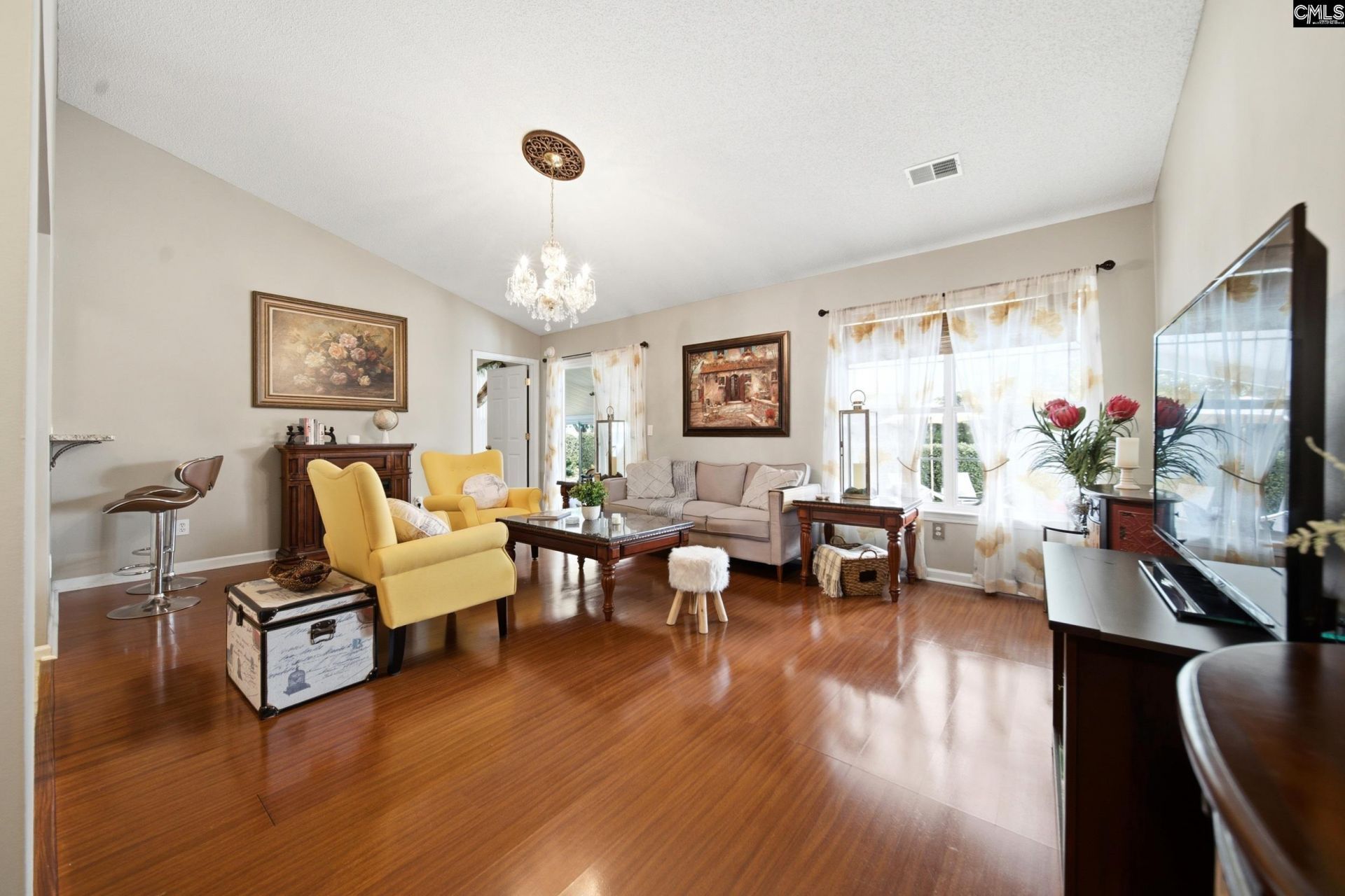 313 Blue Heron Road  Photo 4