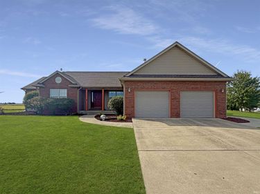 4294 E 100 SOUTH Highway, Fowler, IN 47944