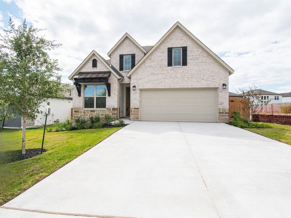 8512 Red Bottle Brush RD, Lago Vista, TX 78654