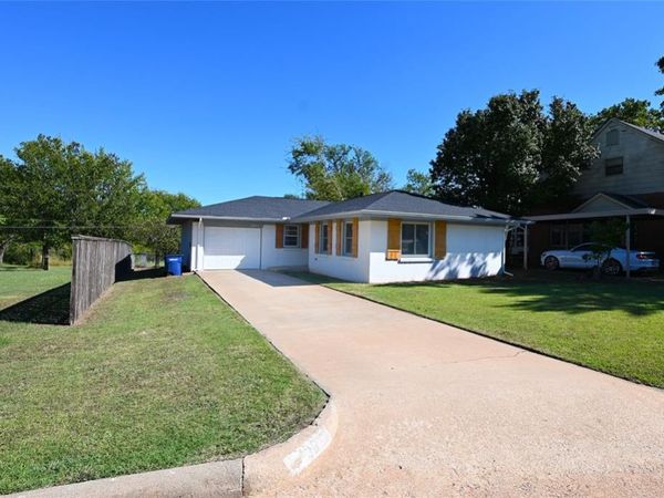 3823 N Airport Lane, Stillwater, OK 74075