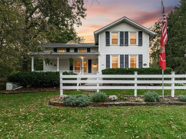 6913 Bear Ridge Road , North Tonawanda, NY 14120