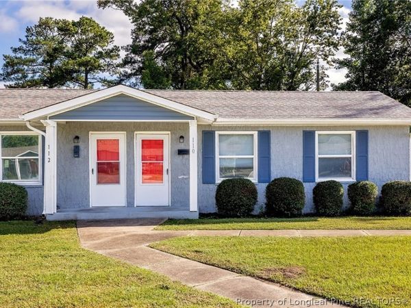 100 Sycamore Court , Fayetteville, NC 28301
