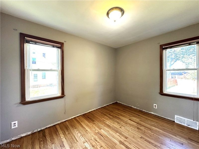 9012 Fernhill Avenue, Parma, OH 44129 Photo 10