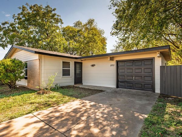 203 Cooper DR, Austin, TX 78753