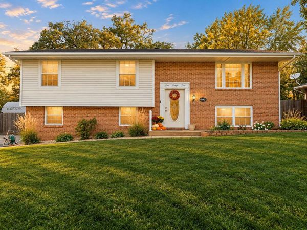 603 Driftwood Drive , Lowell, IN 46356