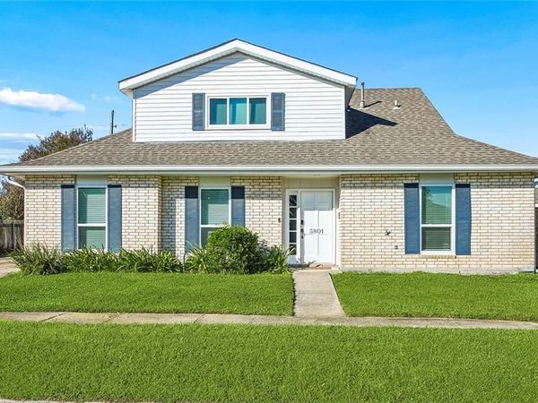3801 LAKE TRAIL Drive , Kenner, LA 70065