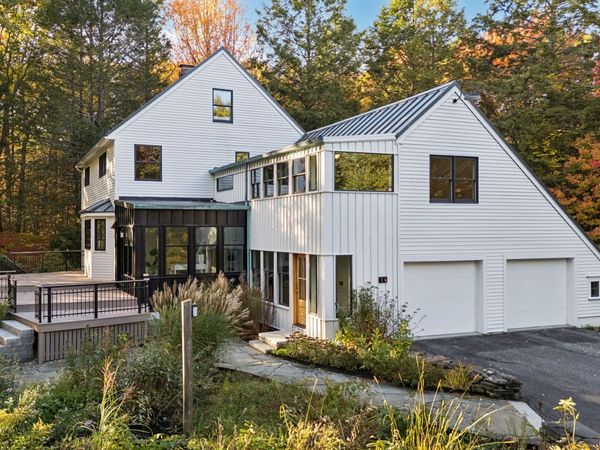 14 Pine Ridge Road , Cumberland, ME 04110