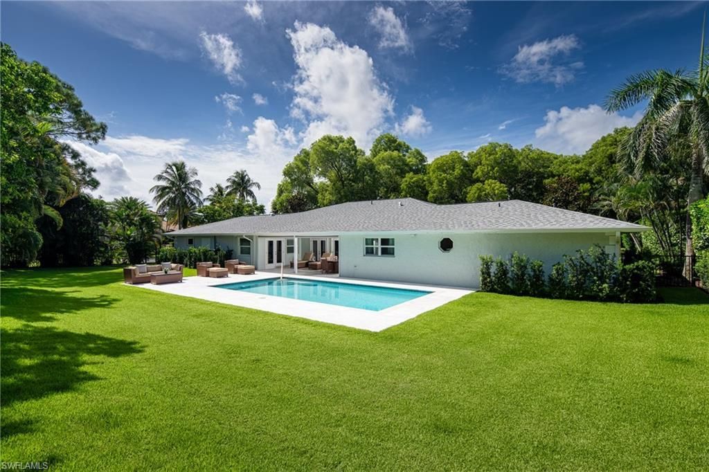675 Yucca Rd , Naples, FL 34102 Photo