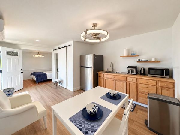 815 W BOUGAINVILLEA AVENUE , Unit A, TAMPA, FL 33612