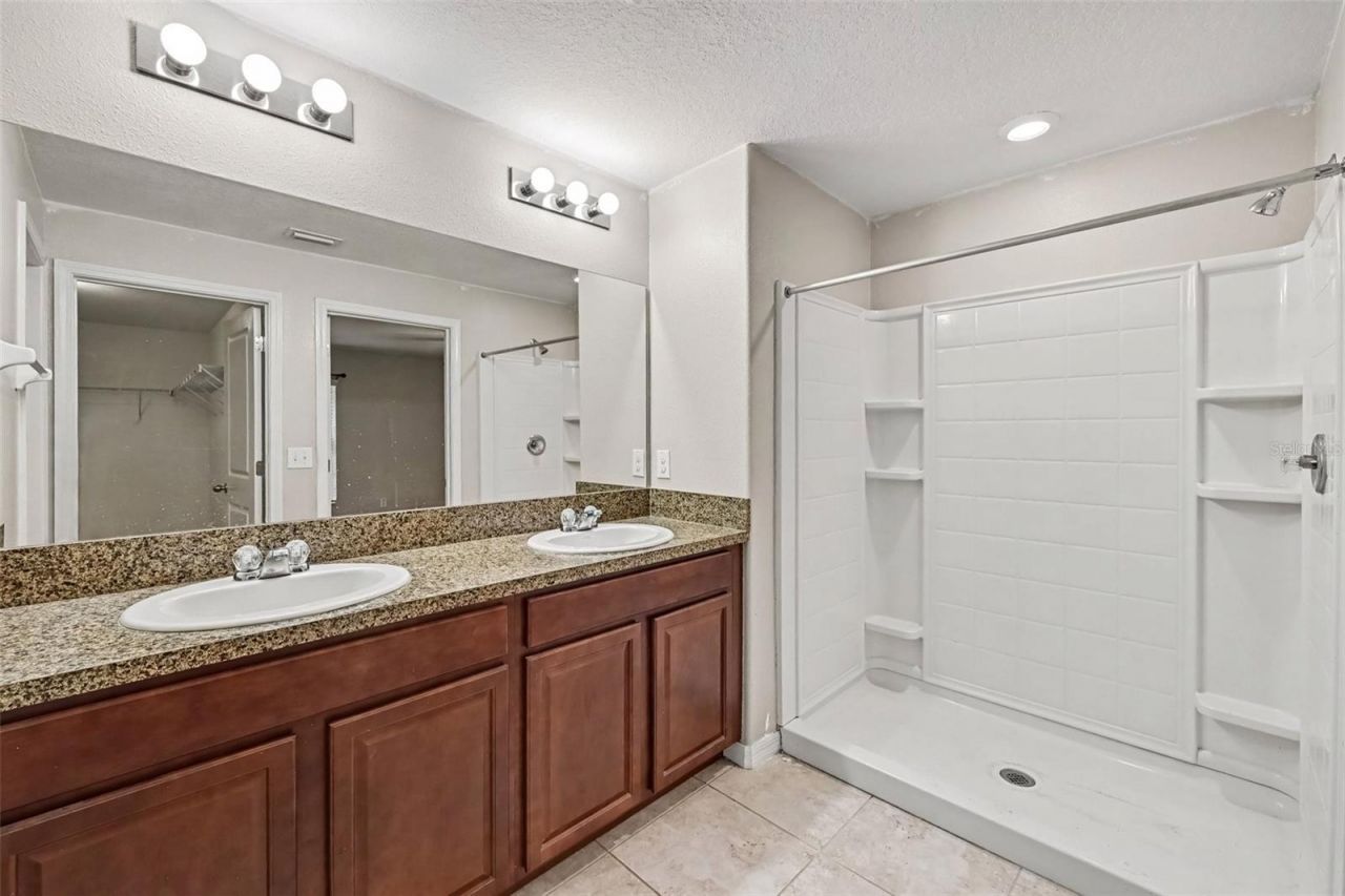 1501 Climbing Dayflower Drive , Ruskin, FL 33570 Photo