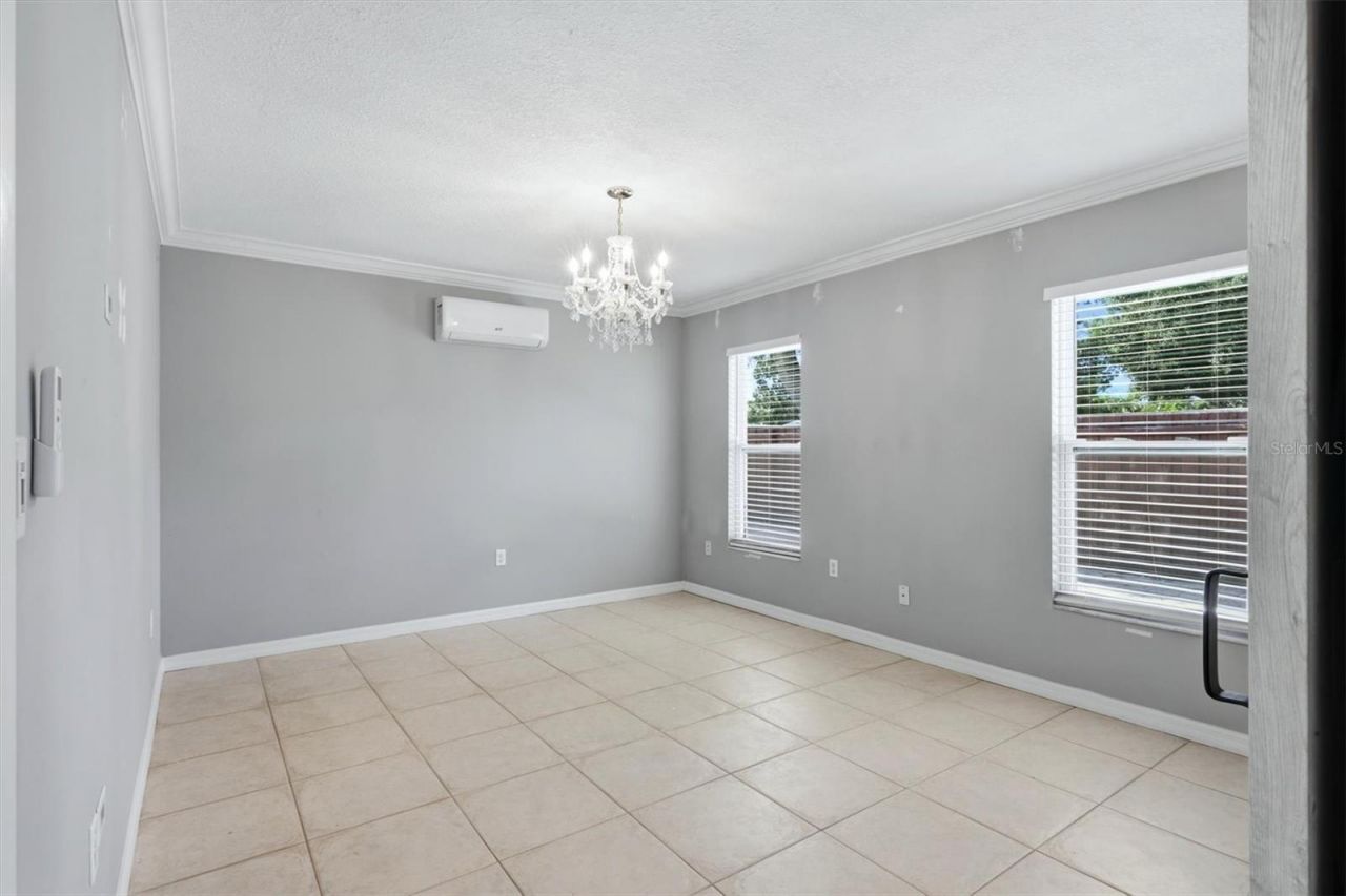 828 Ponderosa Pine Lane, Sarasota, FL 34243 Photo