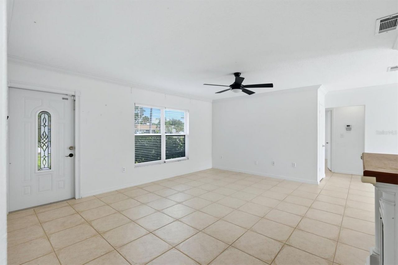 828 Ponderosa Pine Lane, Sarasota, FL 34243 Photo