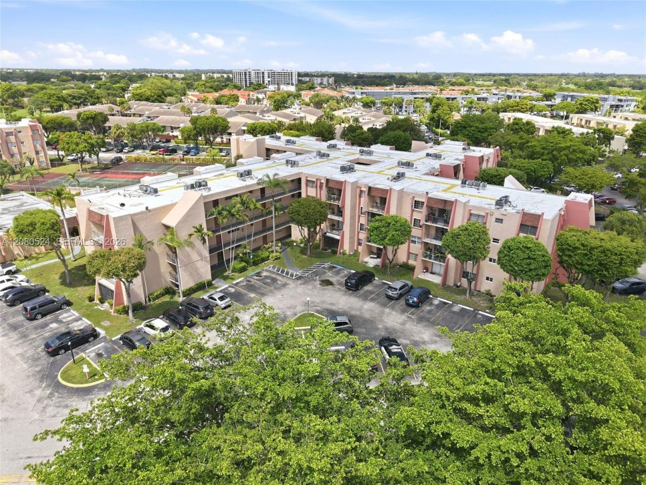 13701 Kendale Lakes Cir , Unit B-207, Miami, FL 33183 Photo