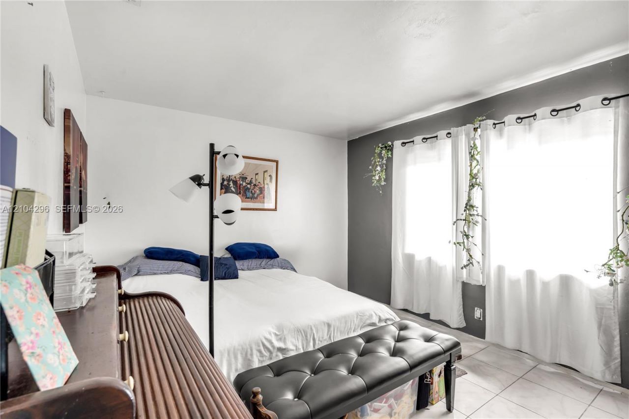 515 S Crescent Dr , Unit 107, Hollywood, FL 33021 Photo