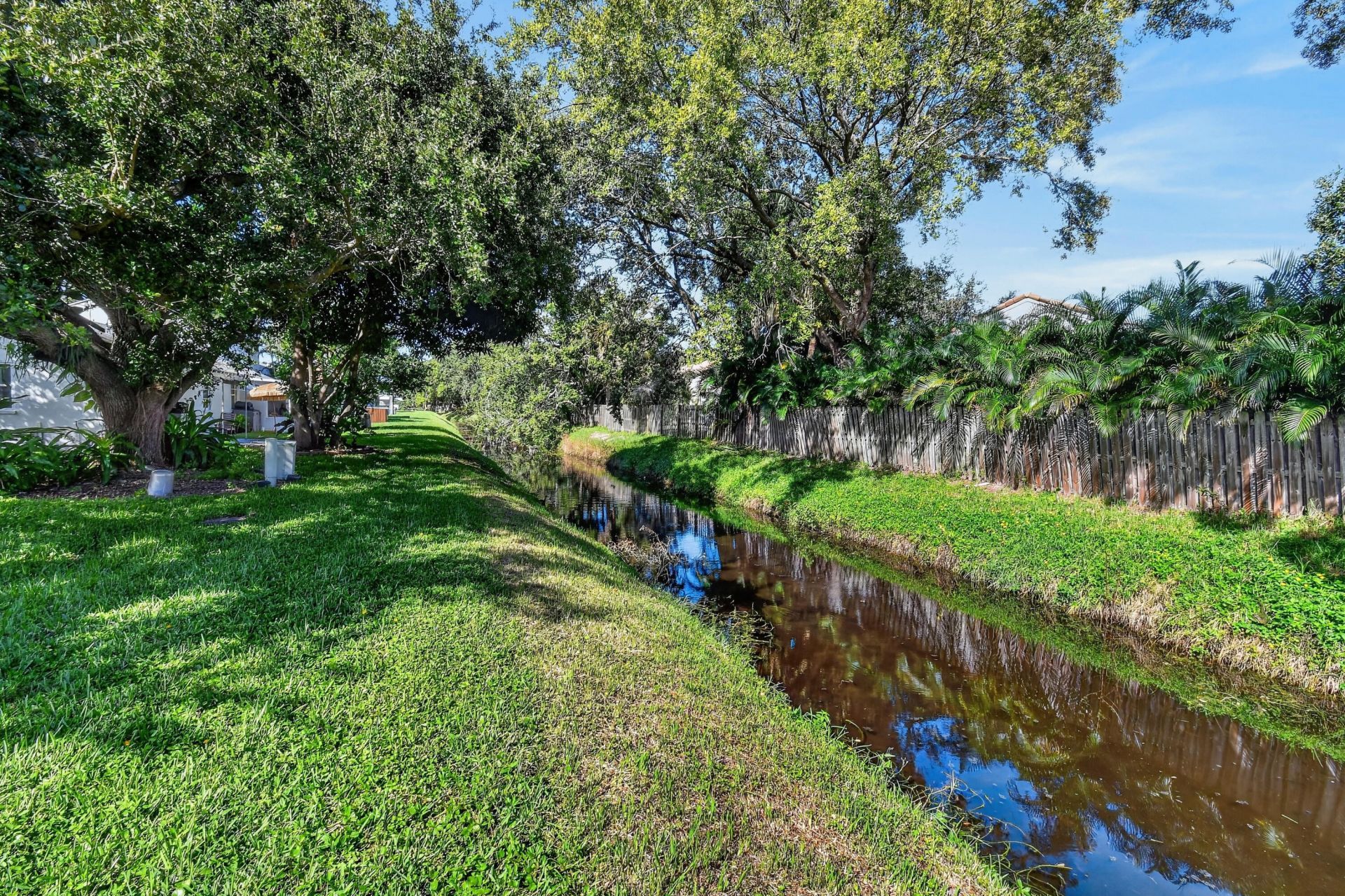 10084 N Meridian Way N, Unit 3, Palm Beach Gardens, FL 33410 Photo